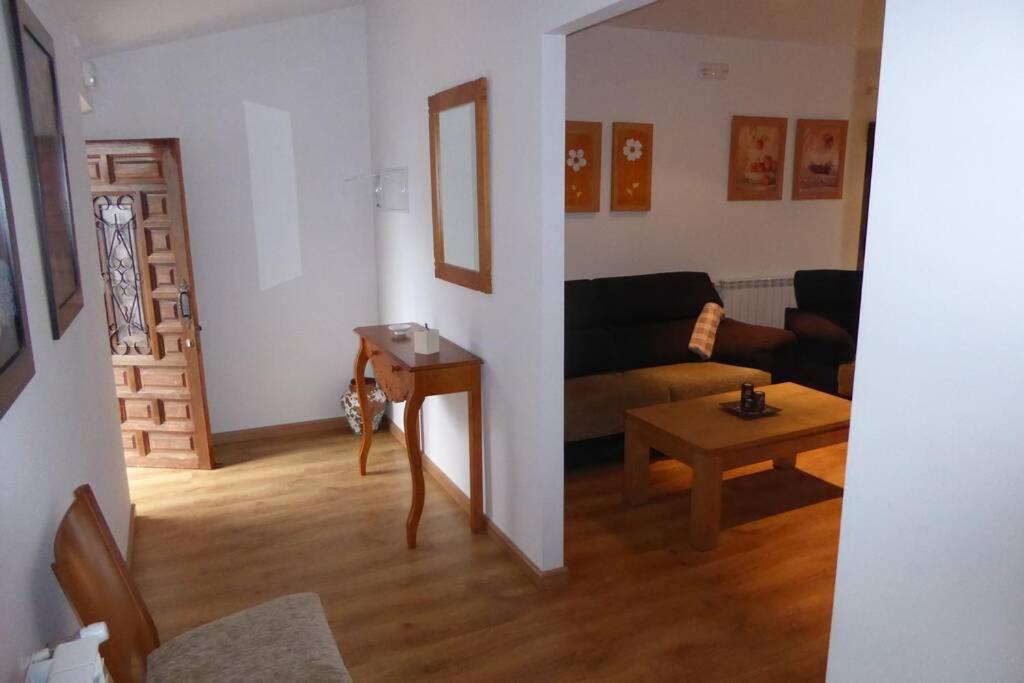 Casa Rural El Silvestrito Valdegena ภายนอก รูปภาพ